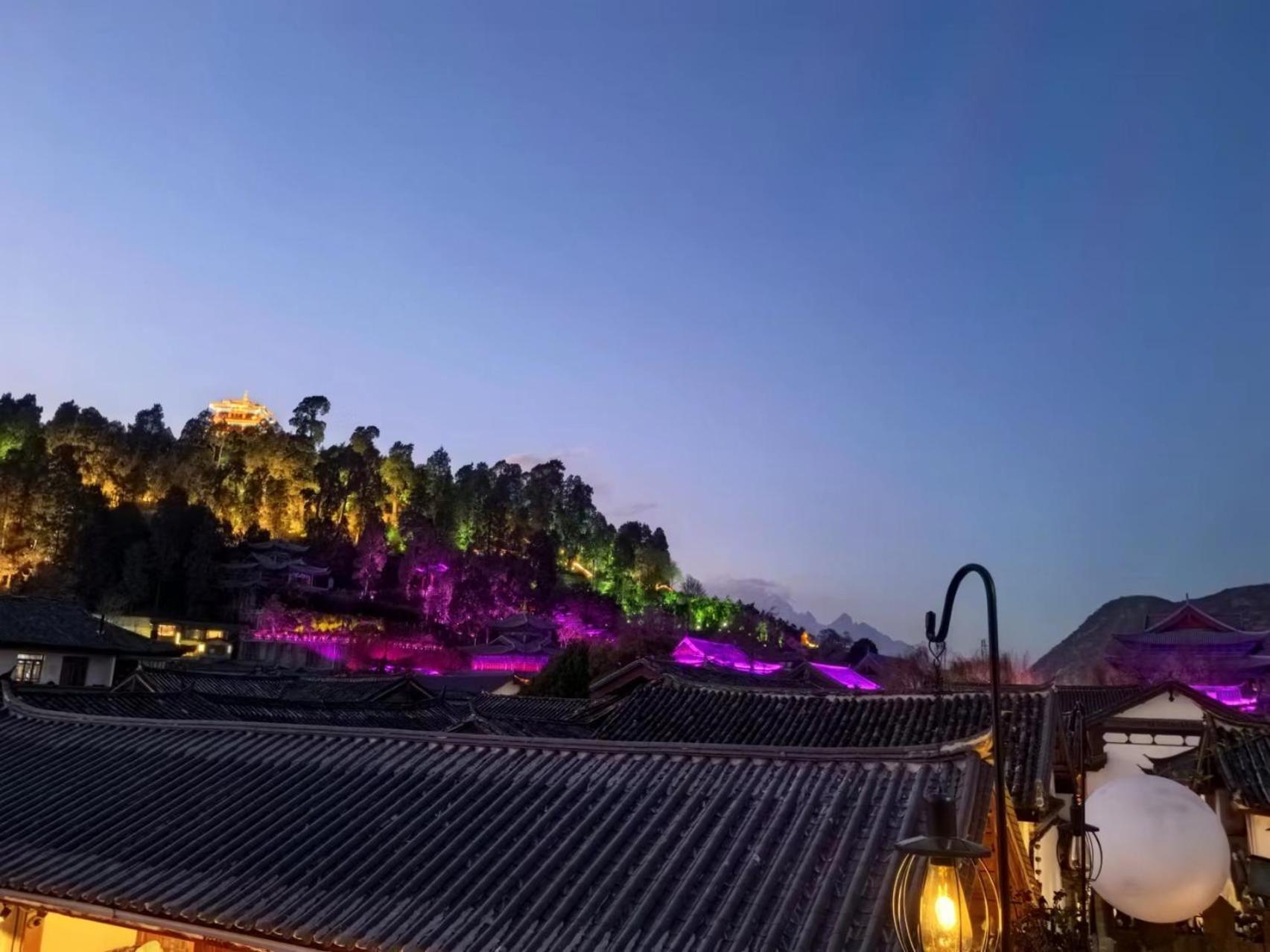 Lijiang Old Town Meiliju View Inn Екстериор снимка