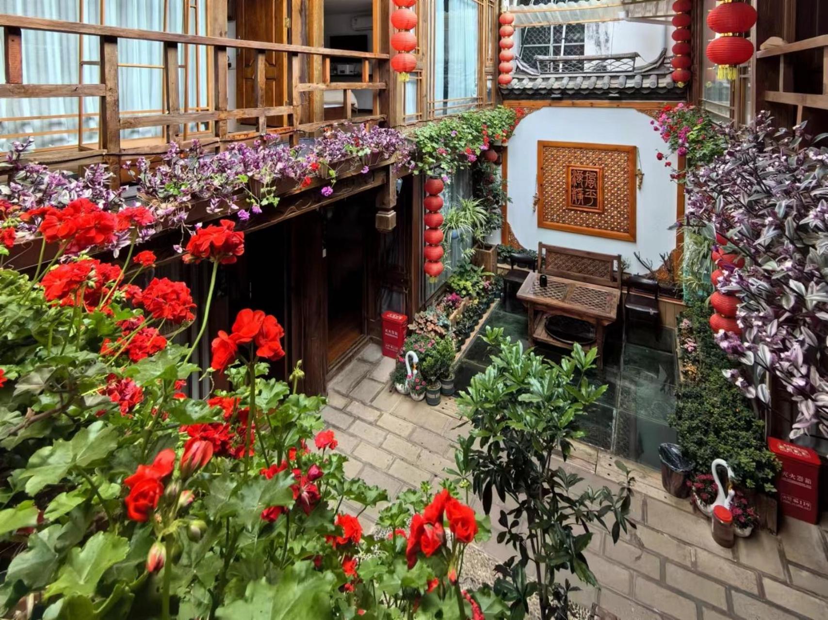 Lijiang Old Town Meiliju View Inn Екстериор снимка
