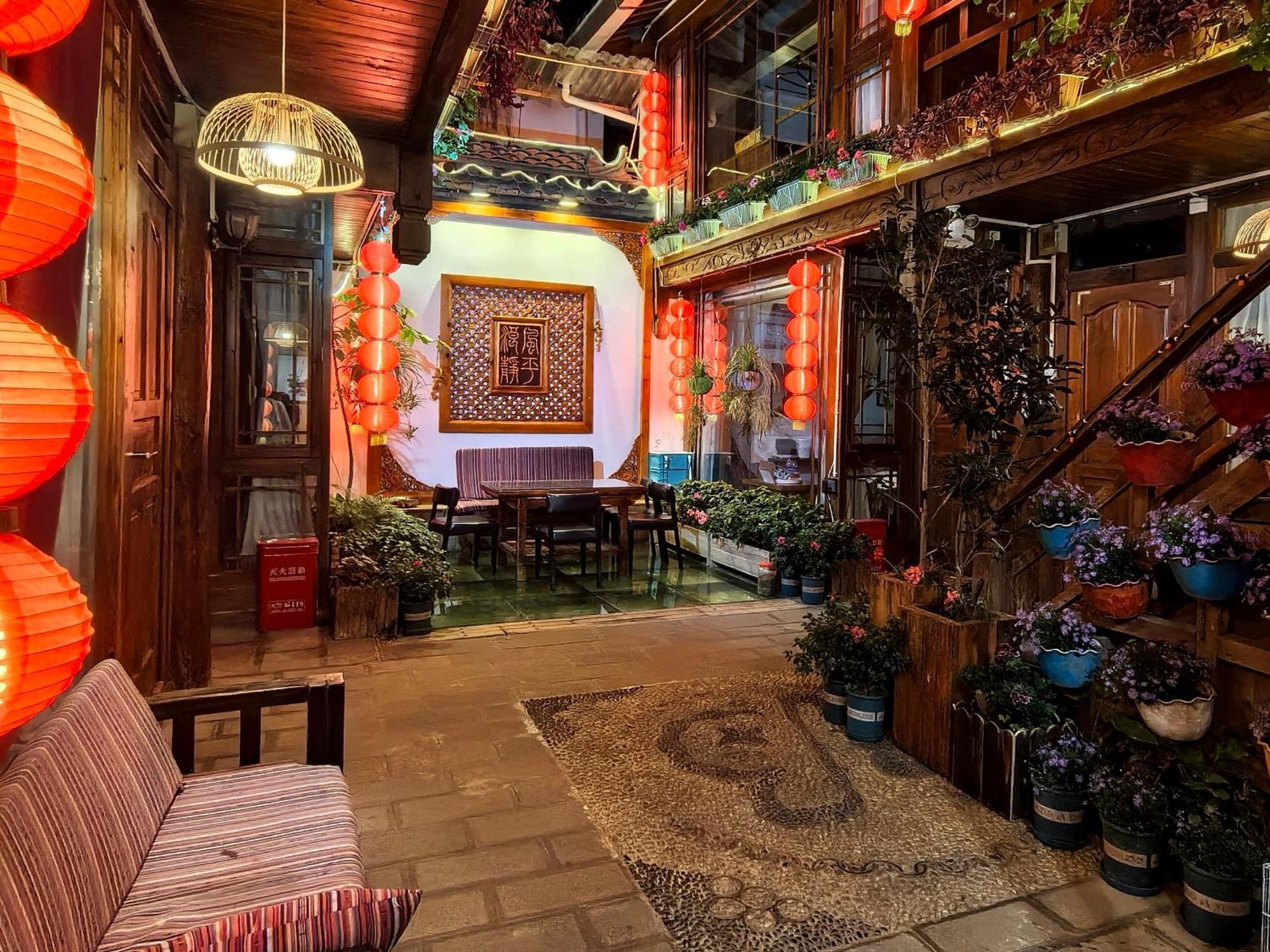 Lijiang Old Town Meiliju View Inn Екстериор снимка