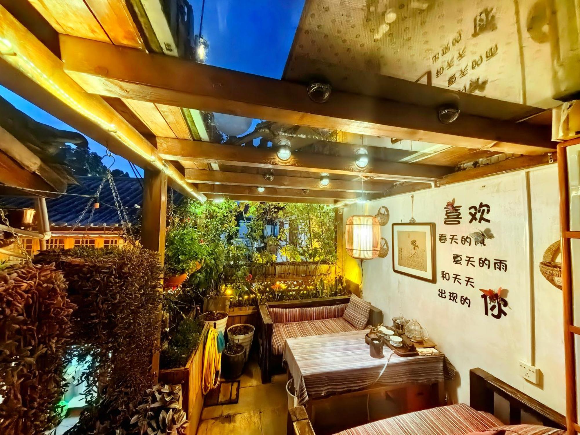 Lijiang Old Town Meiliju View Inn Екстериор снимка