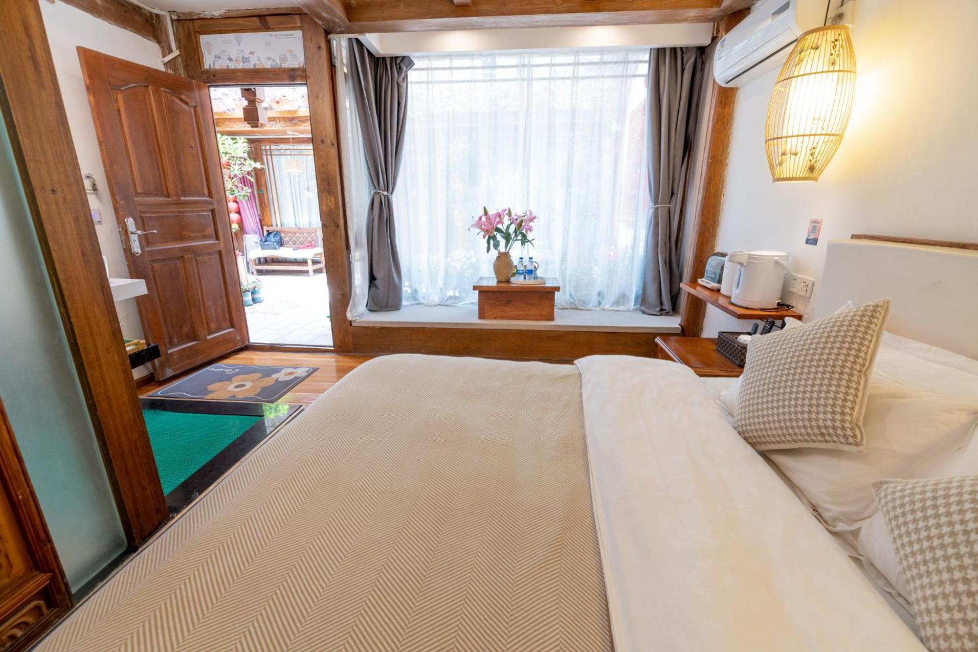 Lijiang Old Town Meiliju View Inn Екстериор снимка