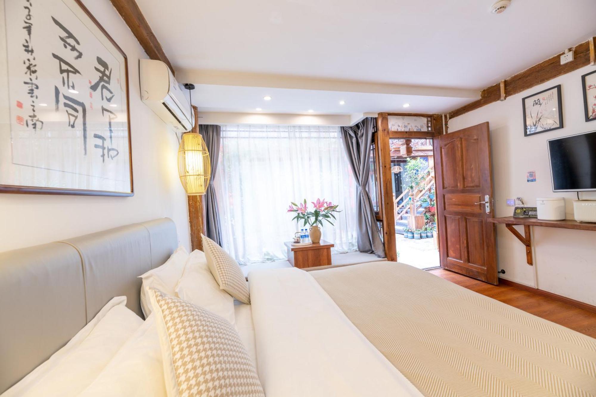 Lijiang Old Town Meiliju View Inn Екстериор снимка