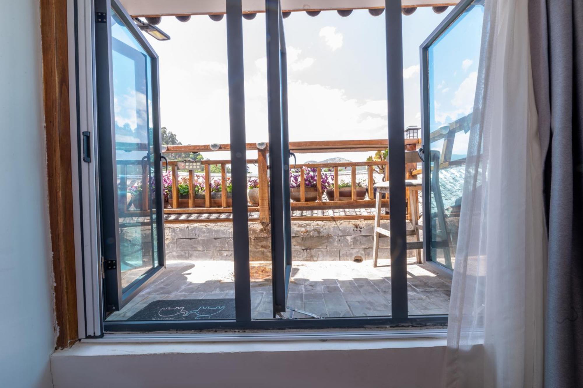 Lijiang Old Town Meiliju View Inn Екстериор снимка